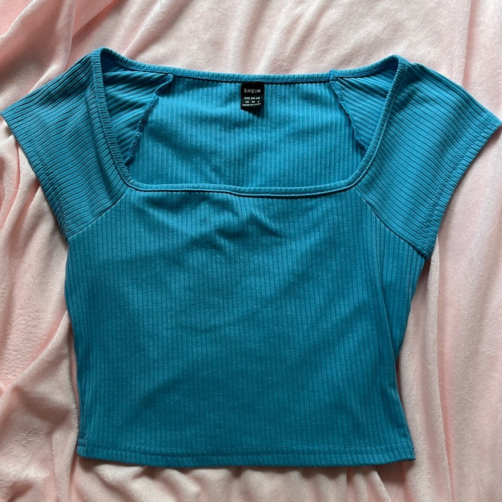 square neck crop top